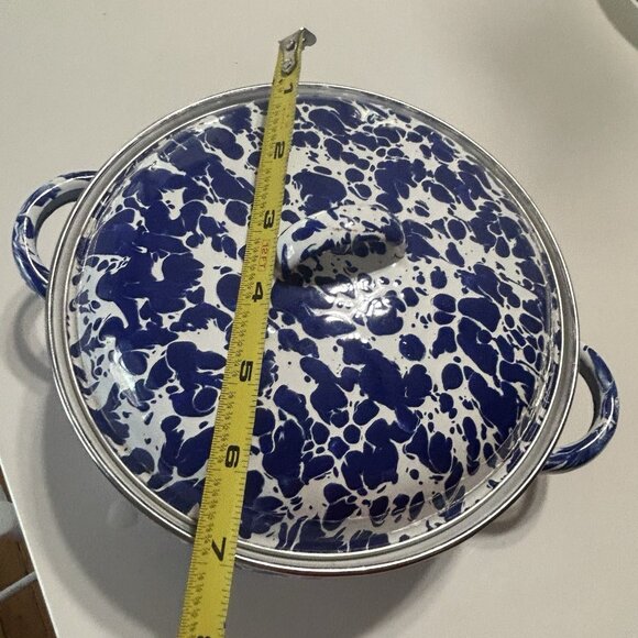 Golden Rabbit 4qt Dutch Oven Casserole Pot w Lid Cobalt Swirl Holidays - Picture 9 of 13